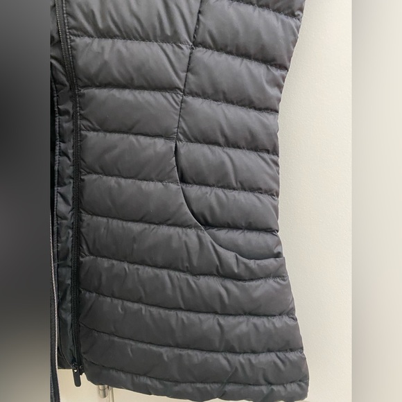 COPY - Lululemon Pack It Down Vest - like new* - Picture 12 of 13